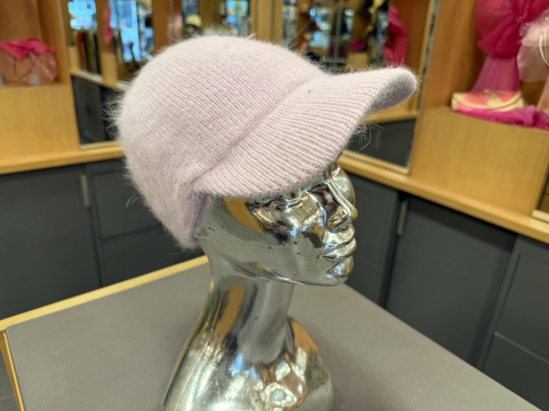Casquette en laine dans different coloris